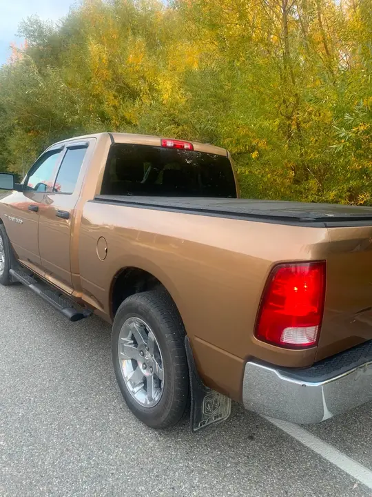 Dodge Ram 1500 2012 photo 3