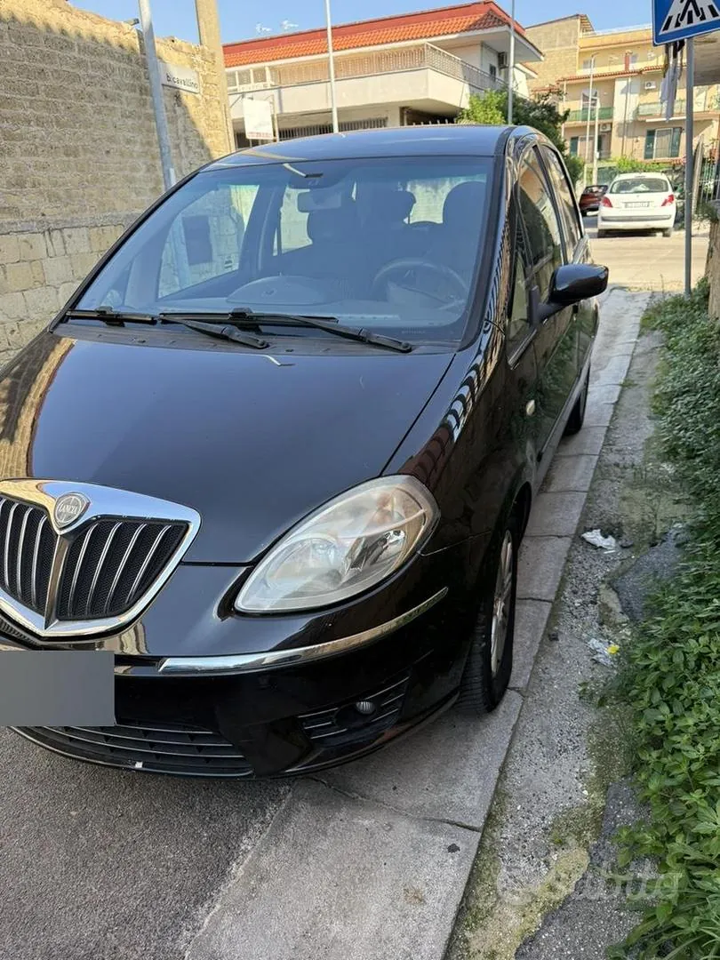 Lancia Musa 2008 photo 2