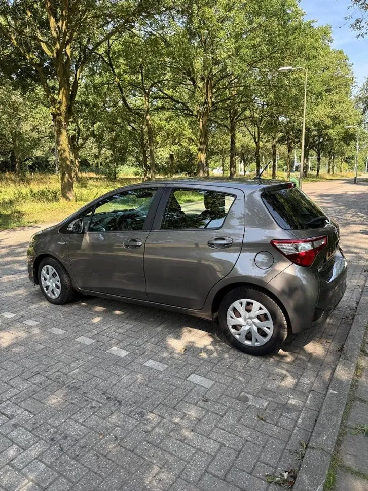Toyota Yaris 2020 photo 2