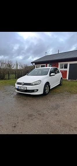 Volkswagen Golf Vi 2012 photo 2