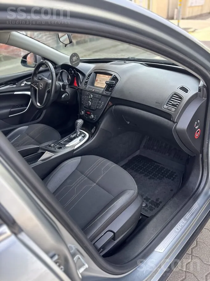 Opel Insignia 2012 photo 3