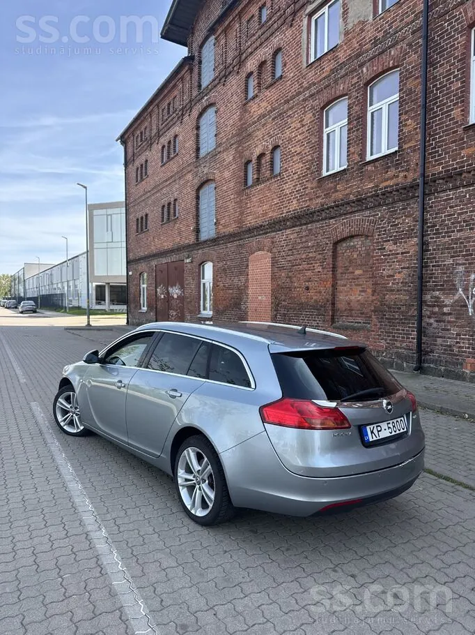 Opel Insignia 2012 photo 2