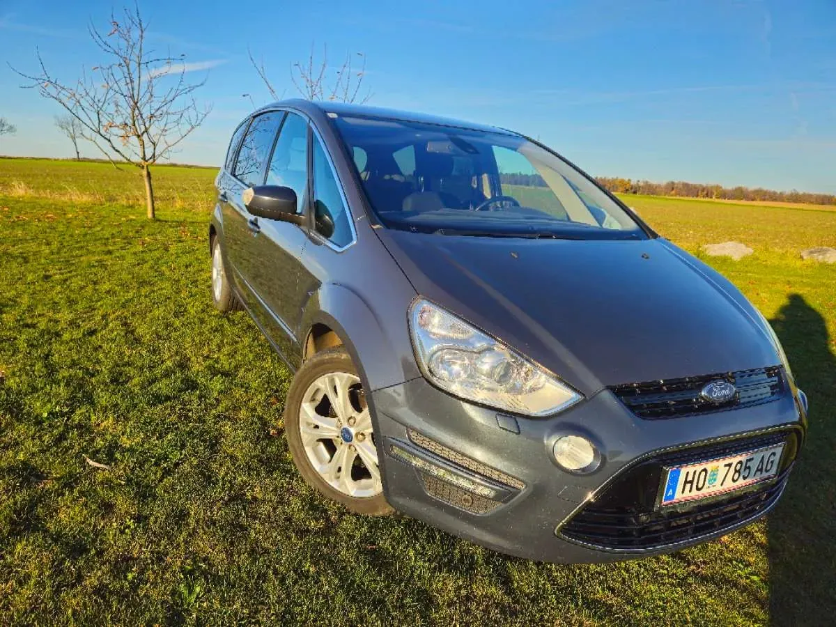 Ford S-Max 2011 photo 3