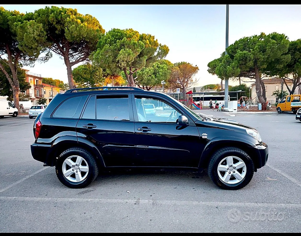 Toyota Rav4 2004 photo 5