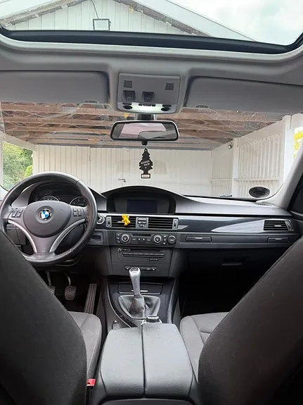 BMW 318I 2008 photo 5