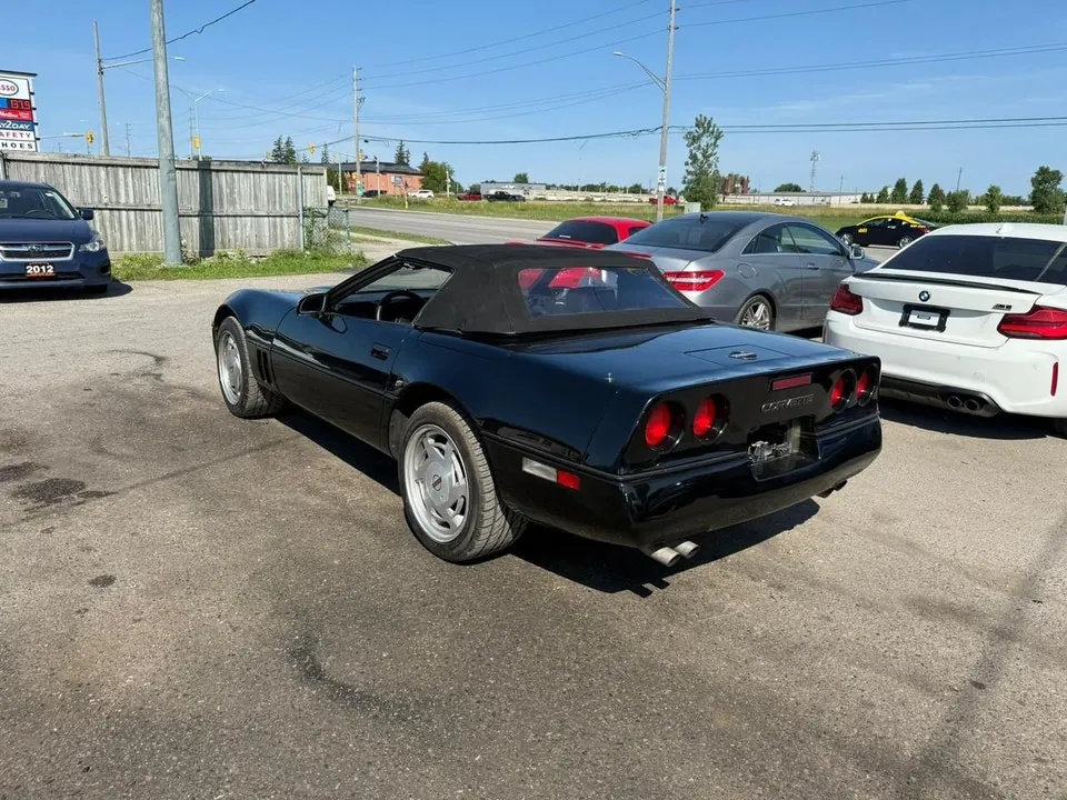 Chevrolet Corvette 1989 photo 3