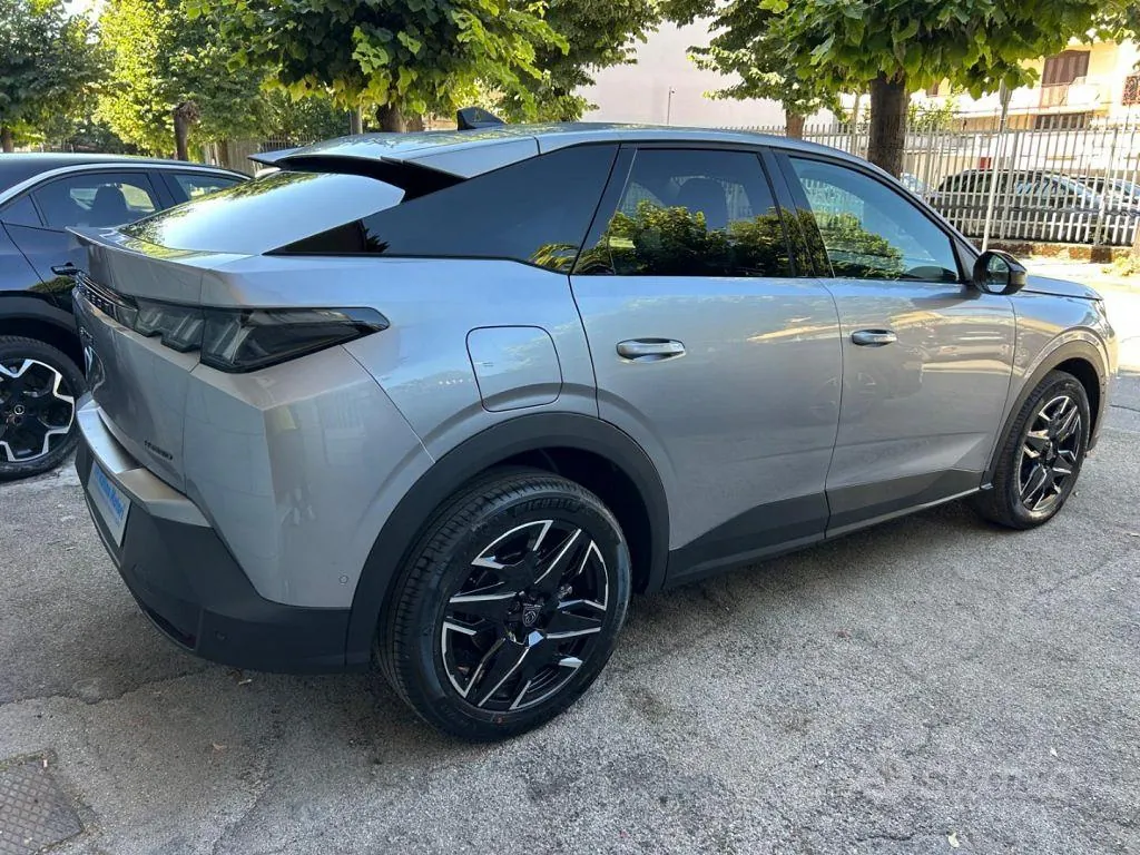 Peugeot 3008 2025 photo 2
