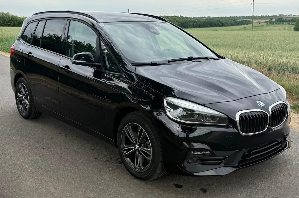 BMW 2 Series 2019 photo 3