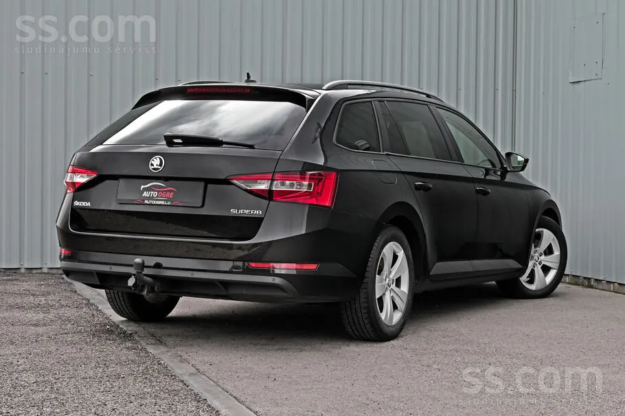 Skoda Superb 2016 photo 3