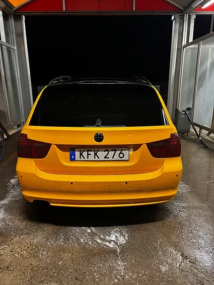 BMW 320D 2010 photo 4