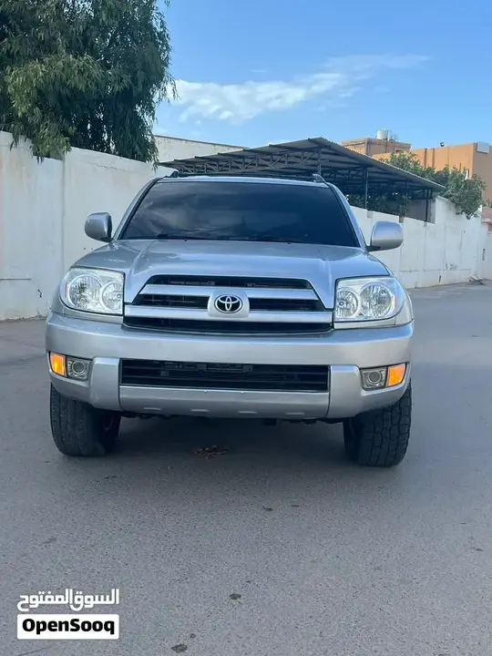 Toyota 4Runner 2004 photo 2