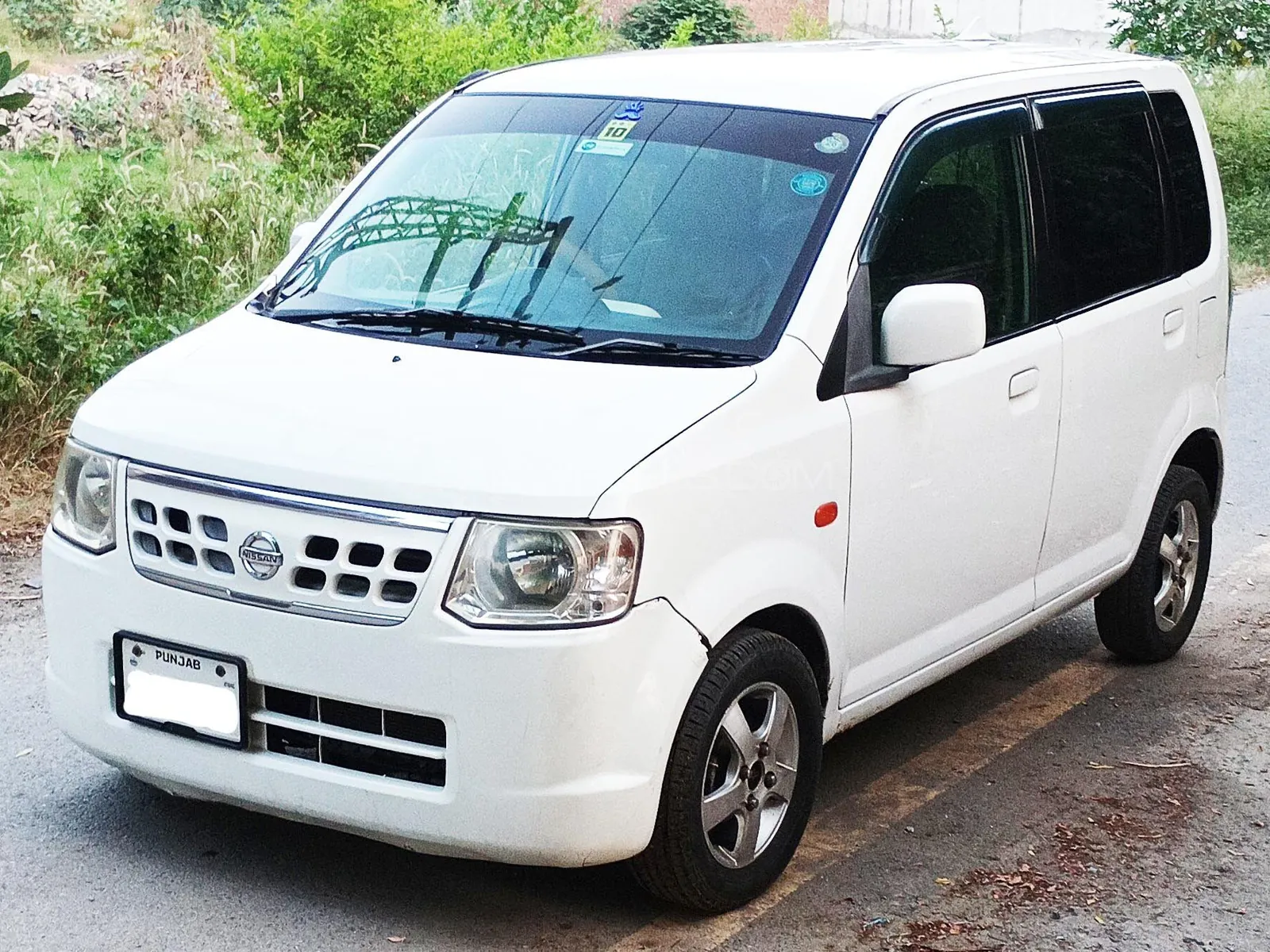 Nissan Otti