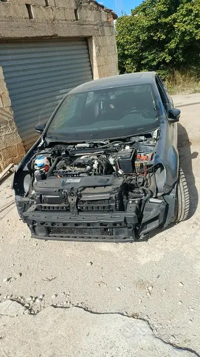 Volkswagen Golf 2010 photo 3