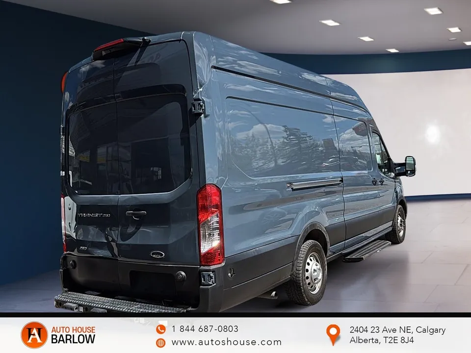 Ford Transit 2022 photo 2
