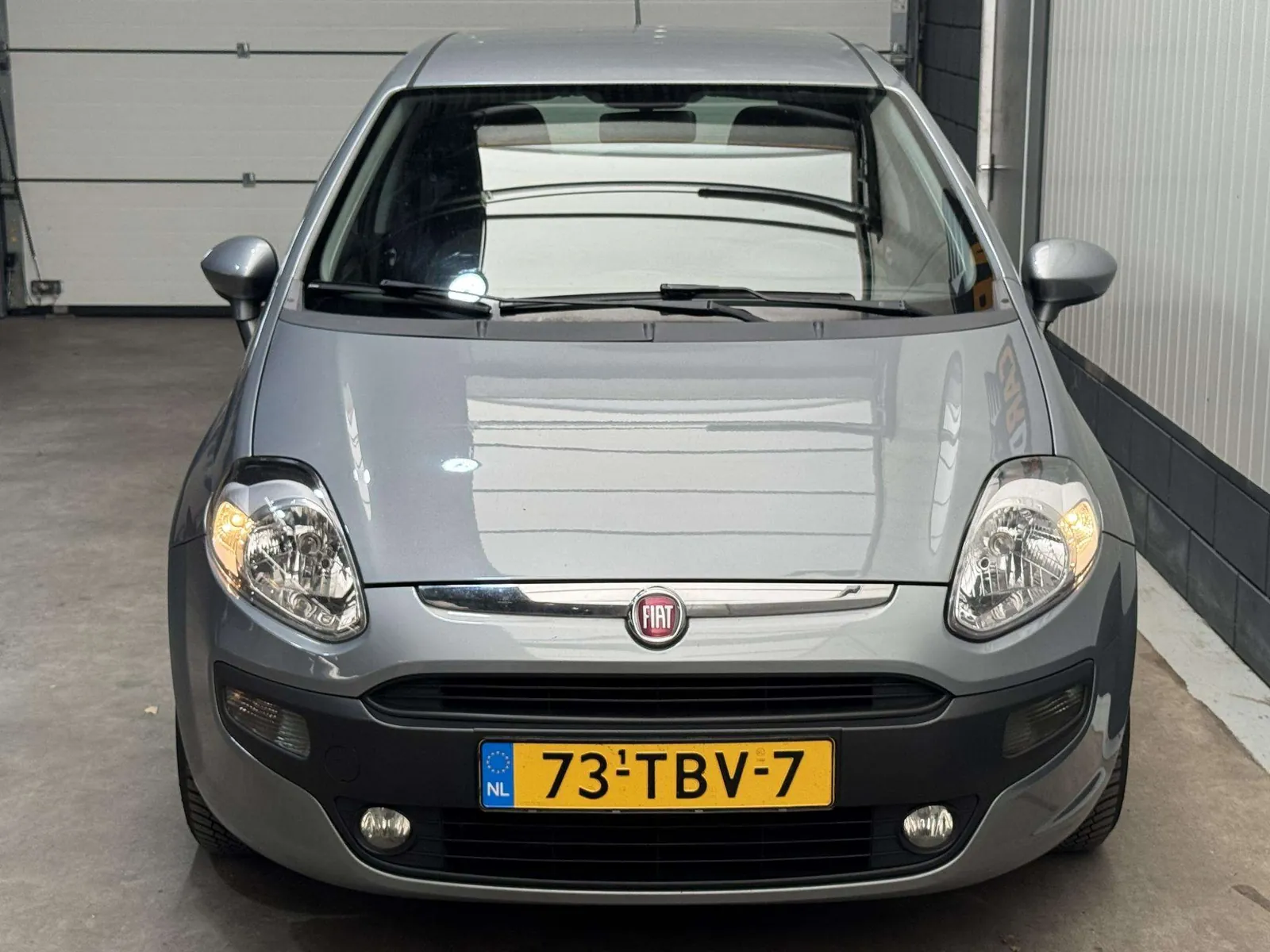 Fiat Punto Evo 2012 photo 2