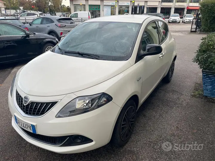 Lancia Ypsilon 2021 photo 5