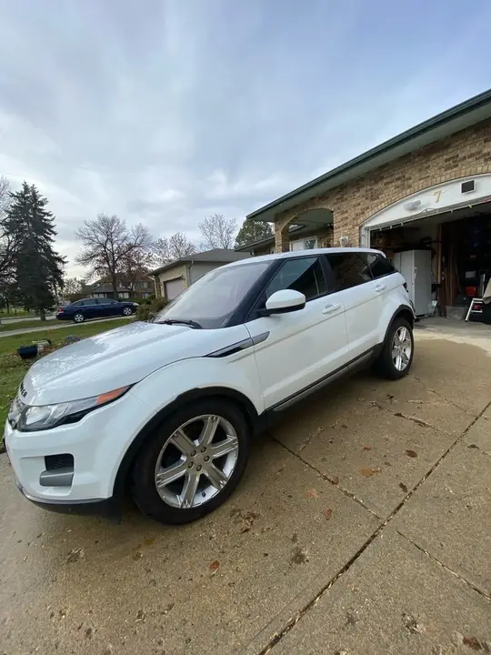 Land Rover Range Rover Evoque 2014 photo 3