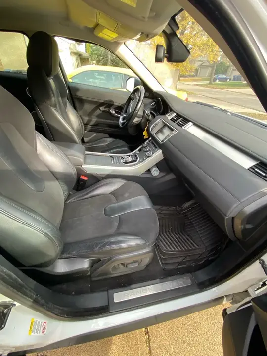 Land Rover Range Rover Evoque 2014 photo 4