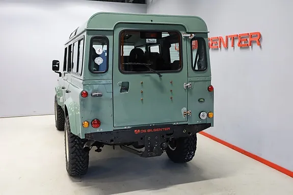 Land Rover Defender 110 2007 photo 4