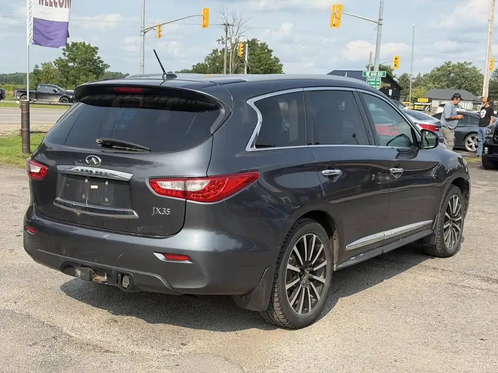 Infiniti Jx35 2013 photo 3