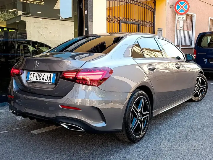 Mercedes-Benz A 200 2023 photo 2