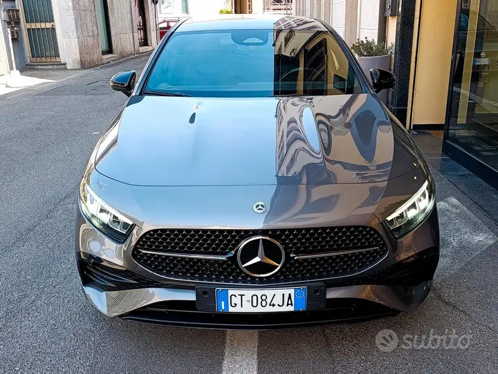 Mercedes-Benz A 200 2023 photo 5
