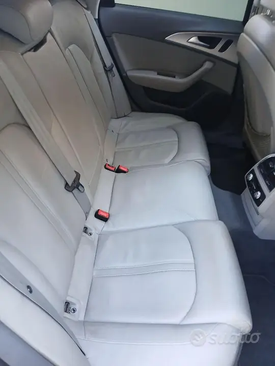 Audi A6 2011 photo 4