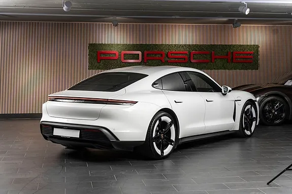 Porsche Taycan 2025 photo 4