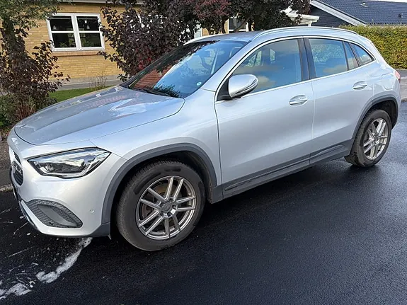 Mercedes-Benz Gla220 D