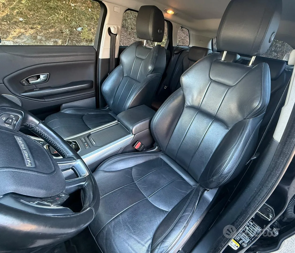 Land Rover Range Rover Evoque 2018 photo 5