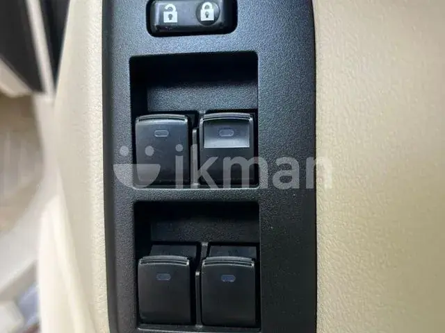 Toyota Land Cruiser Prado 2017 photo 5