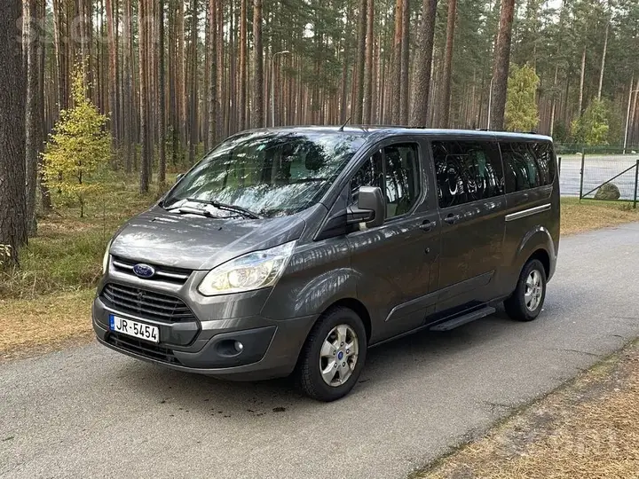 Ford Tourneo Custom