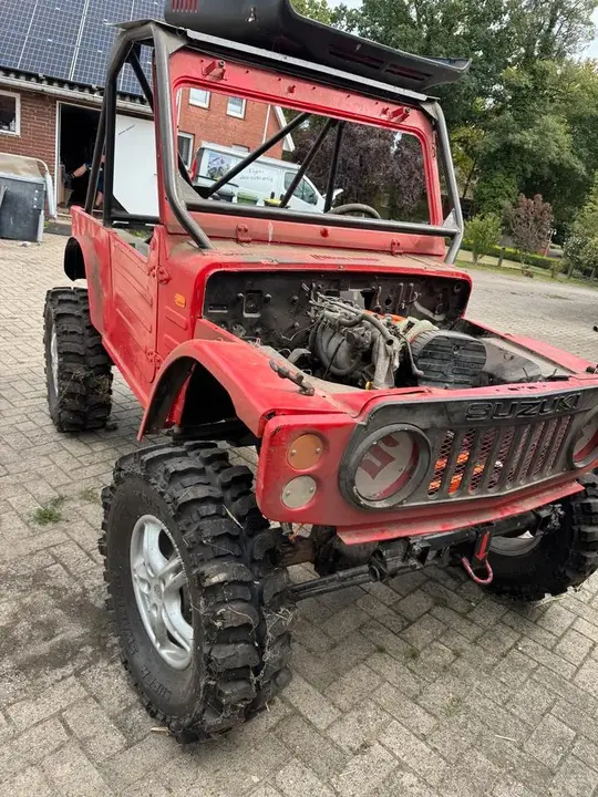 Suzuki Lj 80