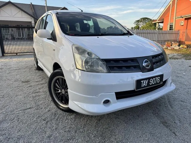 Nissan Grand Livina