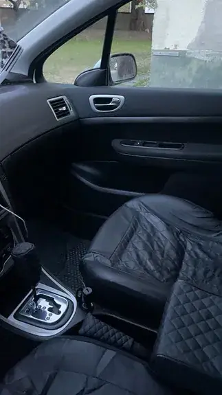 Peugeot 307 2004 photo 4