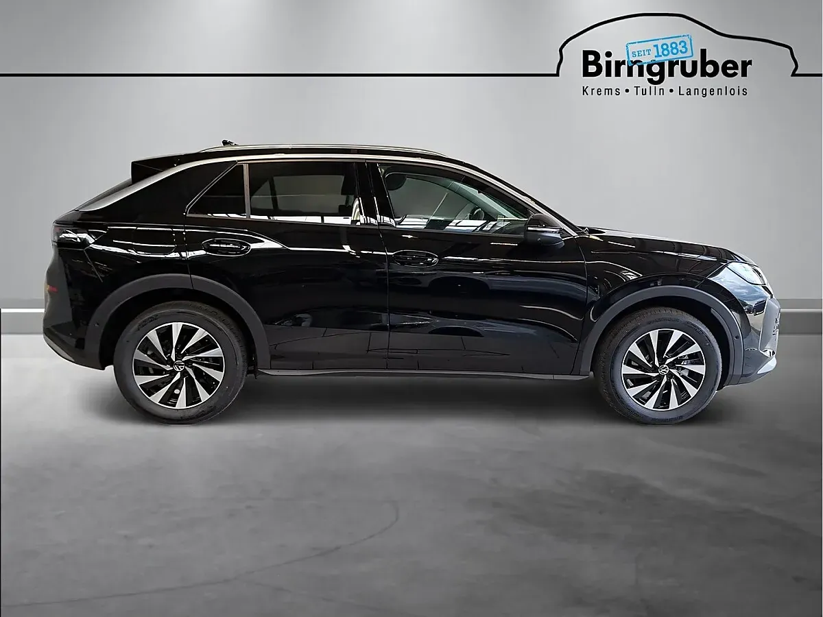 Volkswagen T-Roc 2026 photo 2