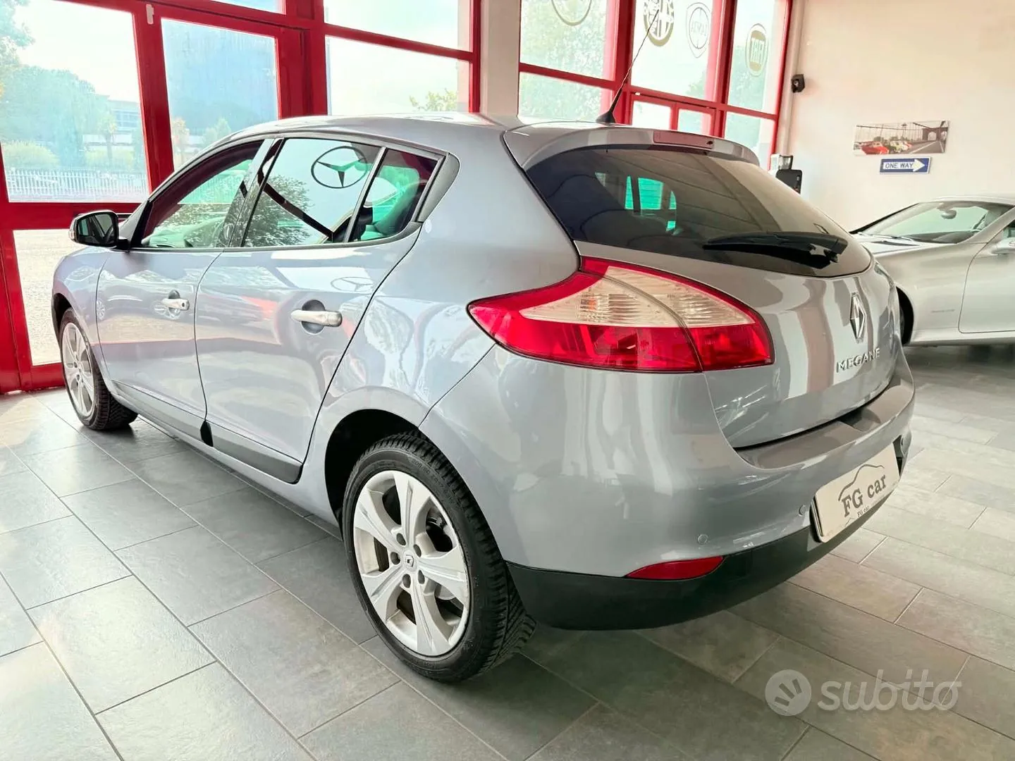 Renault Megane 2009 photo 4