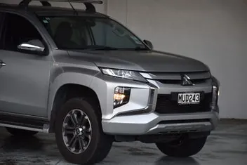 Mitsubishi Triton 2020 photo 3