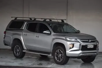 Mitsubishi Triton 2020 photo 2