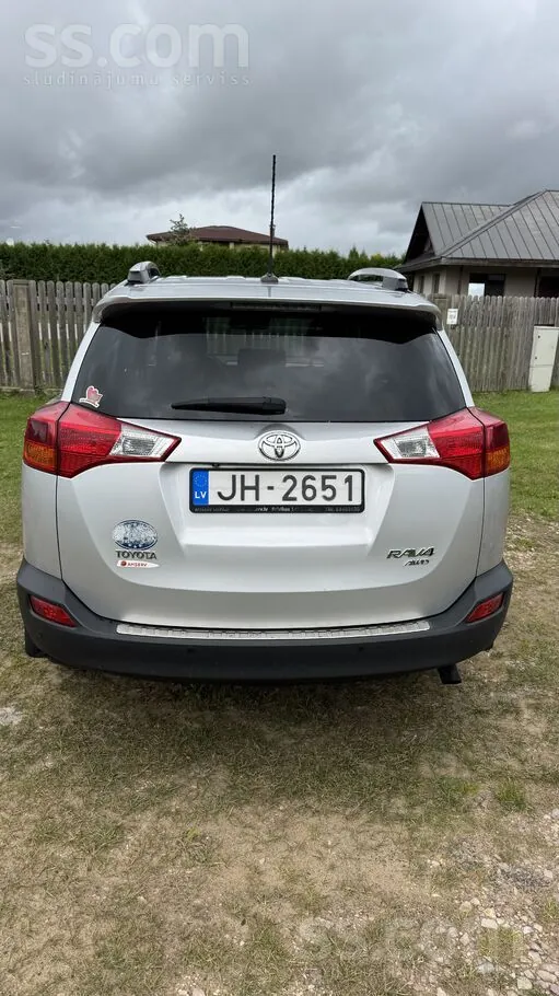 Toyota Rav4 2013 photo 4