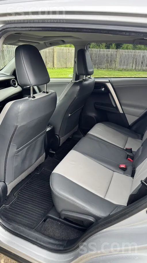 Toyota Rav4 2013 photo 5