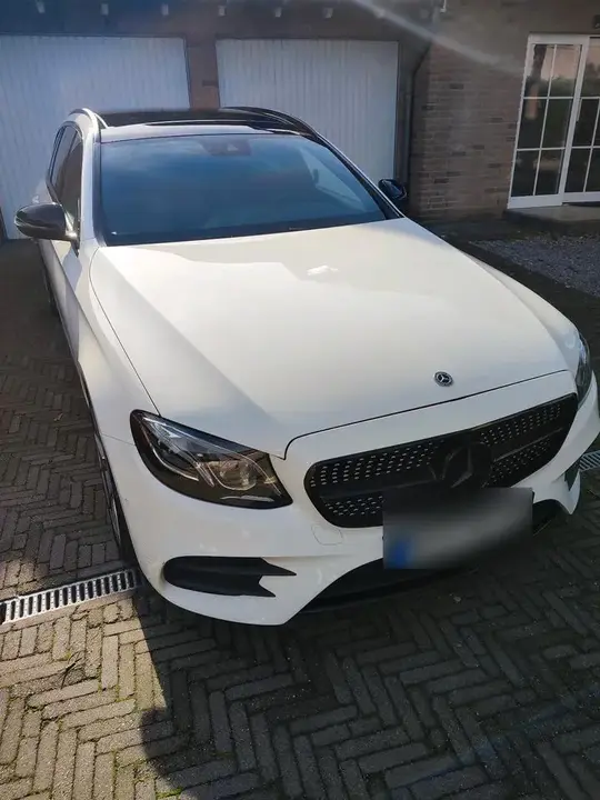 Mercedes-Benz W213