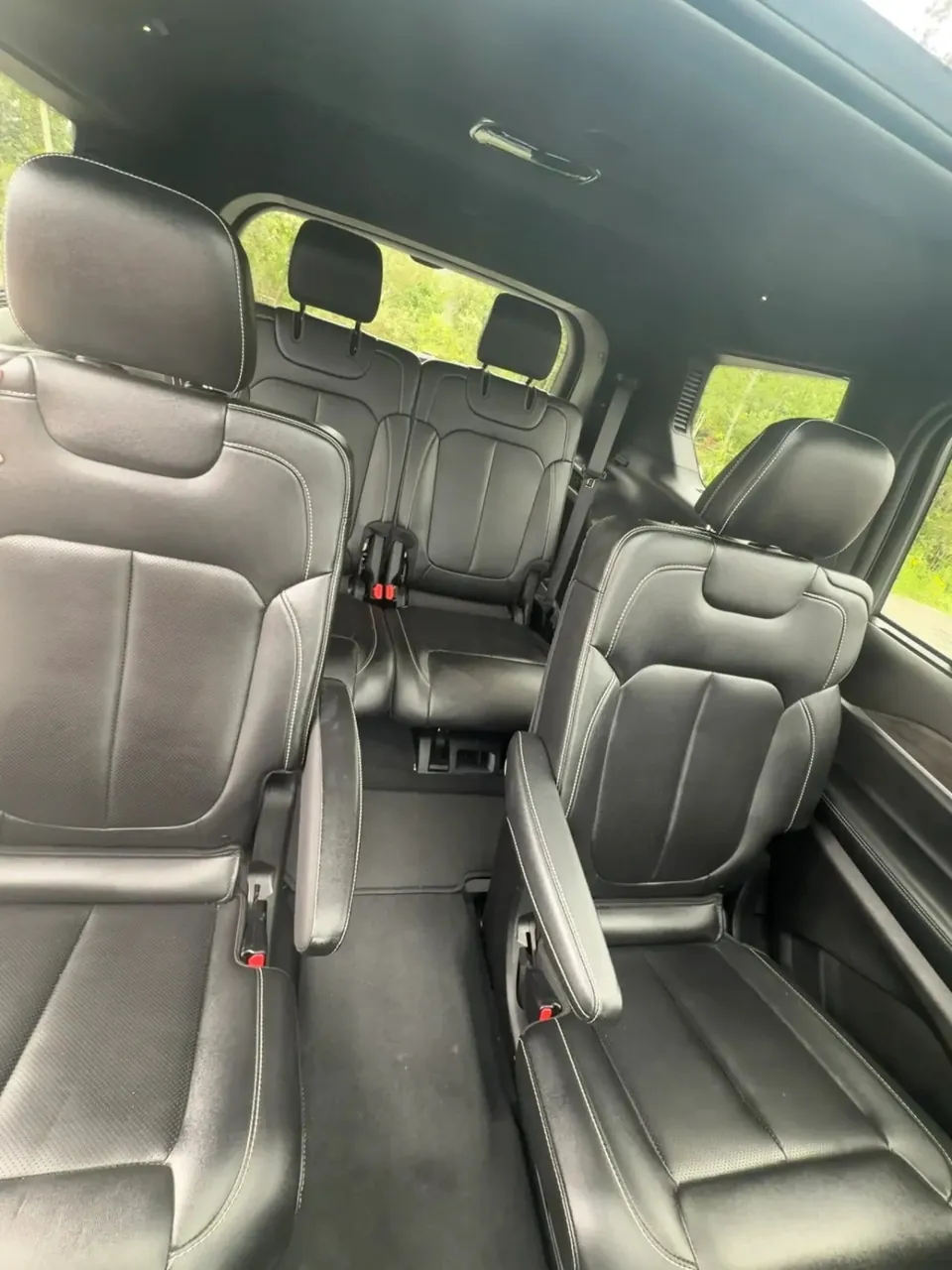 Jeep Grand Cherokee L 2024 photo 2