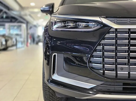 BYD Tang 2023 photo 2