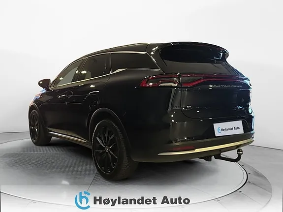 BYD Tang 2023 photo 5