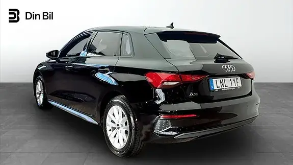 Audi A3 2024 photo 3