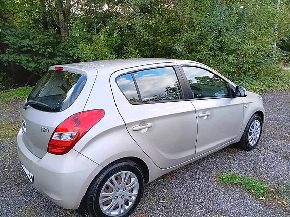 Hyundai I20 2009 photo 4
