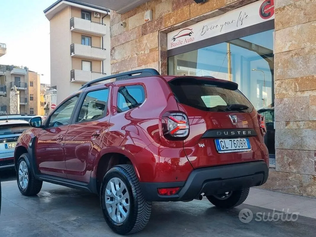 Dacia Duster 2022 photo 2