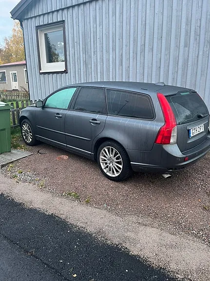 Volvo V50
