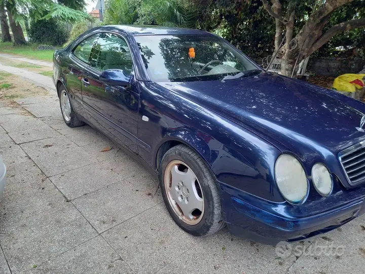 Mercedes-Benz Clk 200 Kompressor 1998 photo 2